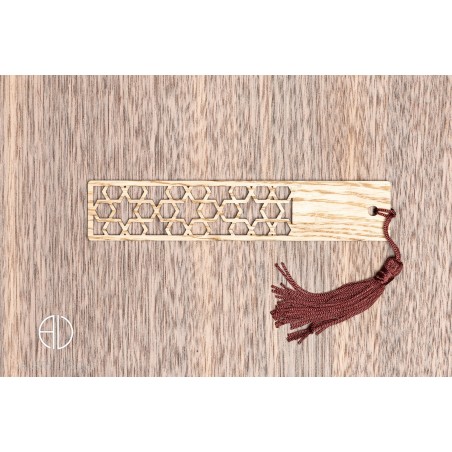 Marque-page en bois moderne et design personnalisable - V3