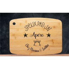 Planche en bambou "J'peux pas j'ai apéro" personnalisable