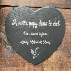 Coeur funéraire en ardoise naturelle pour rendre hommage à un proche disparu