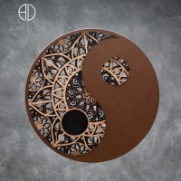 Mandala en bois, Art mural zen. Décoration murale Yin yang, sculpture en 3D composée de bois peint et assemblé.