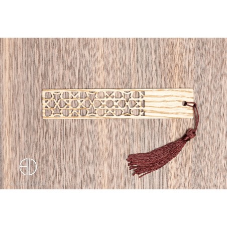 Marque-page en bois moderne et design personnalisable - V6