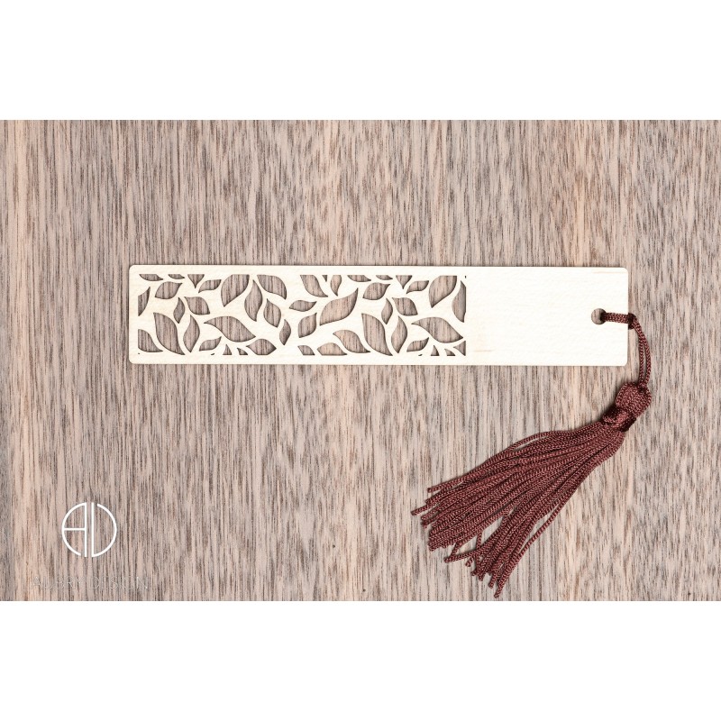 Marque-page en bois moderne et design personnalisable - V11